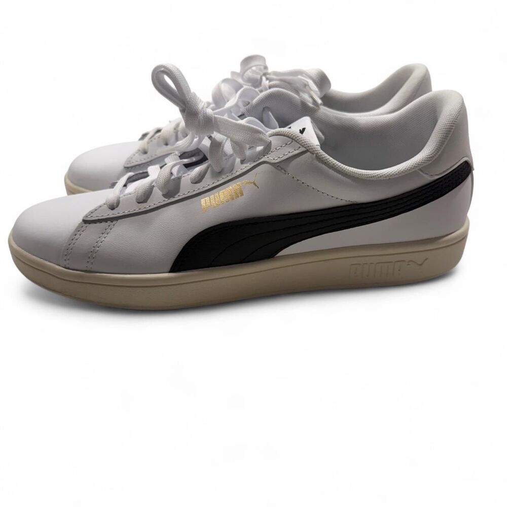 Puma Women's White and Grey Trainers